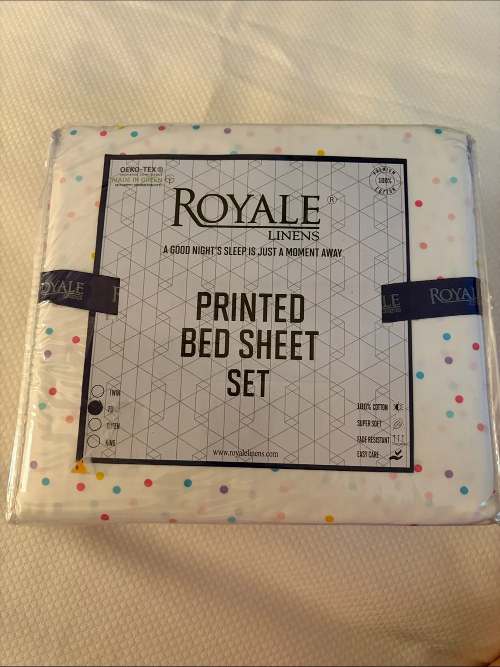 NWT 4 pc 100% Premium Cotton white with polka dots Sheet Set Full 300 thread ct